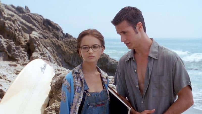 Freddie Prinze Jr. and Rachael Leigh Cook in She's All That Romantic Comedy from the 90s