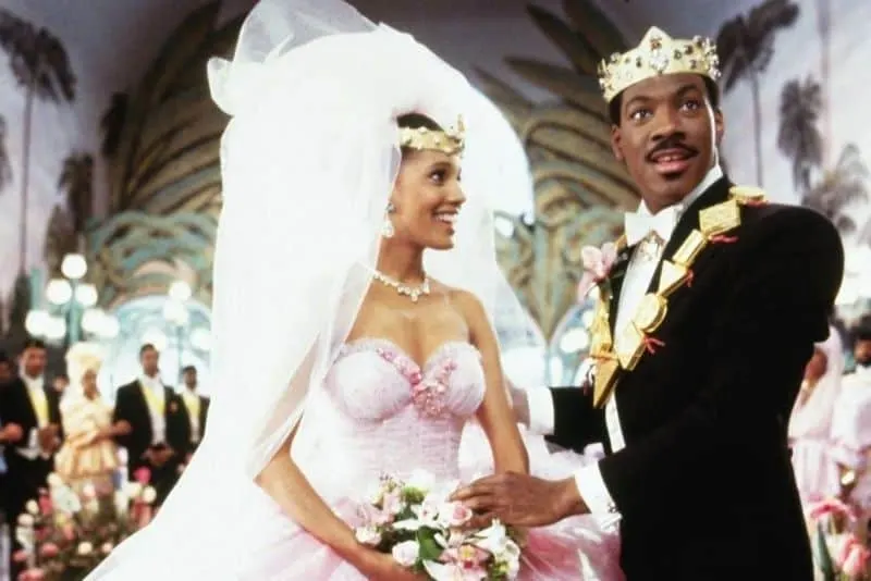 Eddie Murphy and Shari Headley as prince Akeem and Lisa in Coming to America, romantic comedy from the 80s