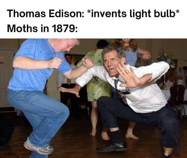 Meme divertido de la historia sobre Thomas Edison